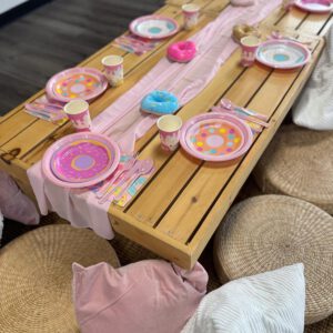thrive gymnastics aurora ontario donut theme birthday party table 2
