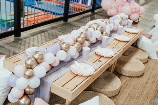 thrive-party-table-unicorn-setup thrive party table unicorn setup